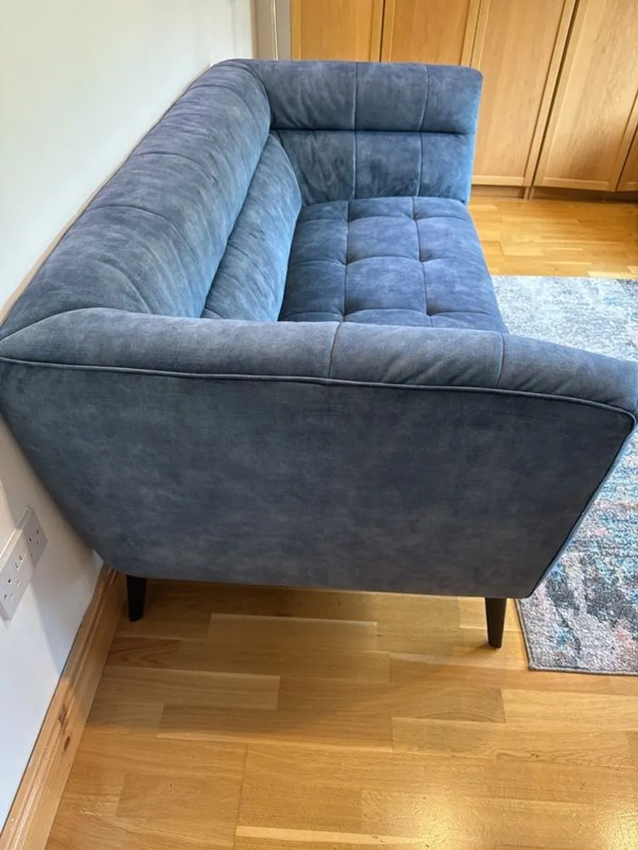 Blue 2-seater couch - Image 3