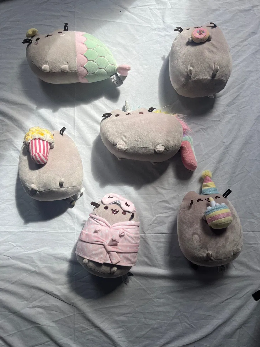 Pusheen Plushies - Image 1