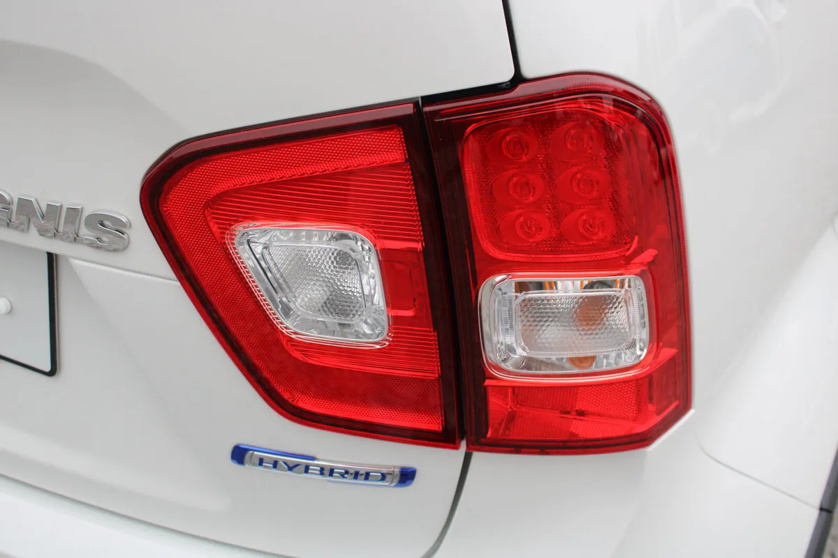 Suzuki Ignis SZ-T Auto - Image 4