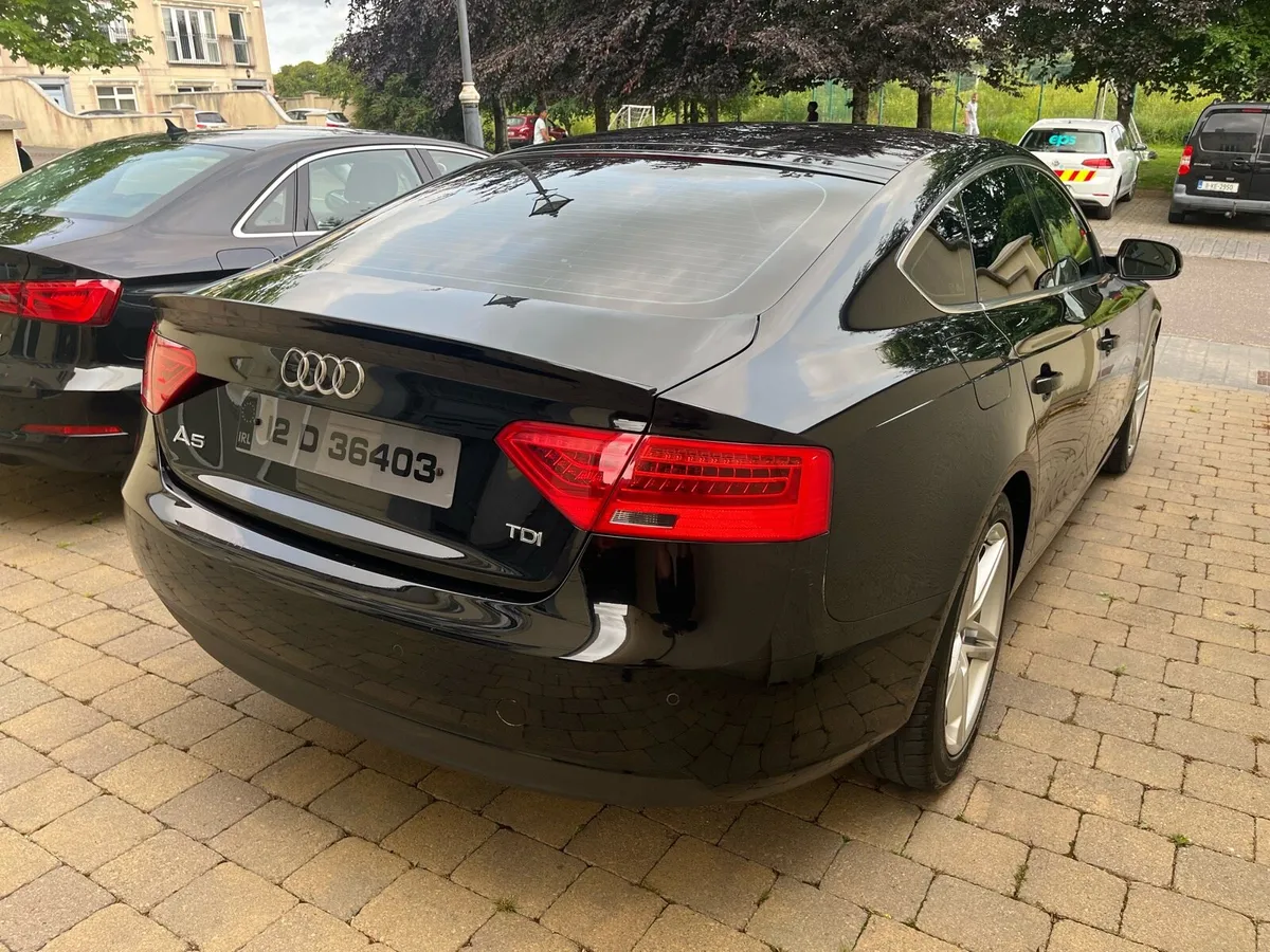 Audi A5 2.0 TDI AUTO S-Line - Image 4