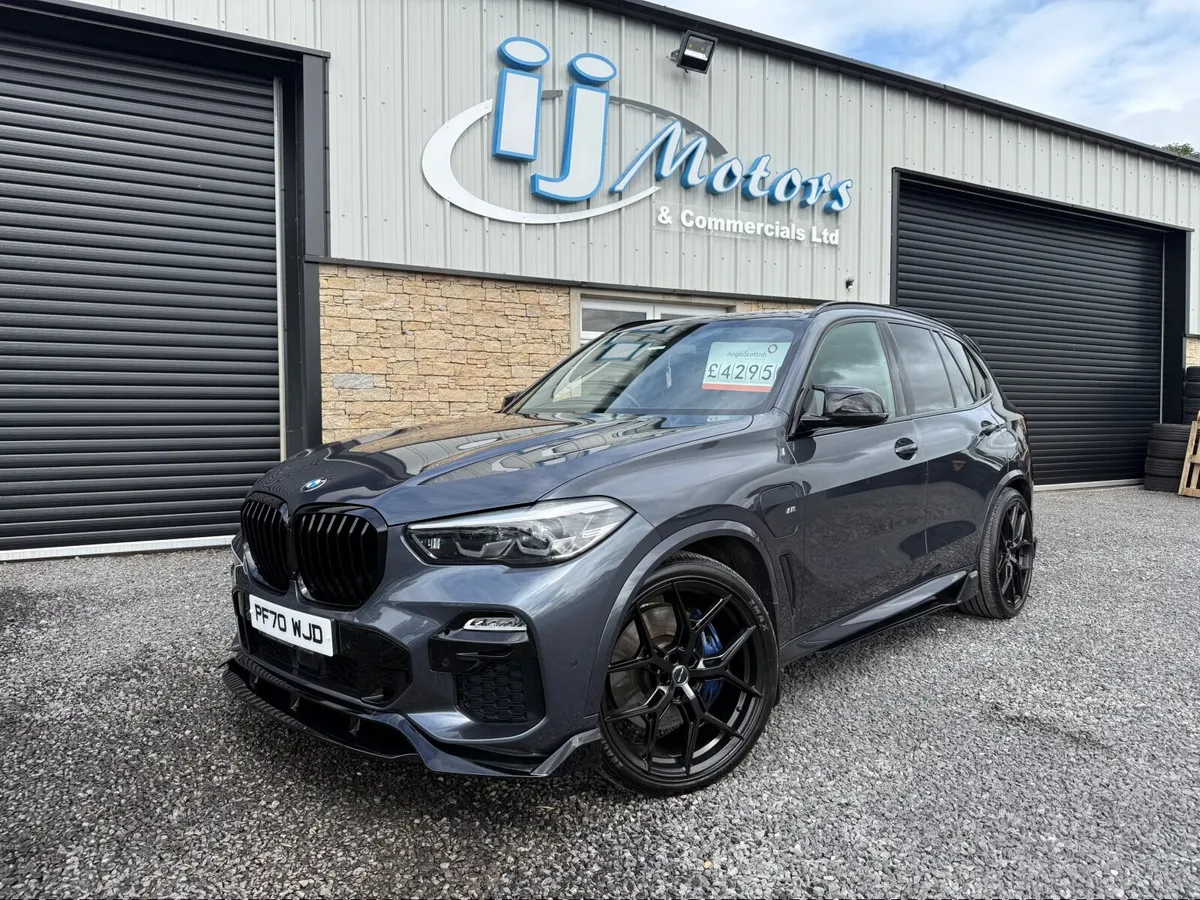 21 BMW X5 xDRIVE 45E M-SPORT AUTO FULLY KITTED - Image 3