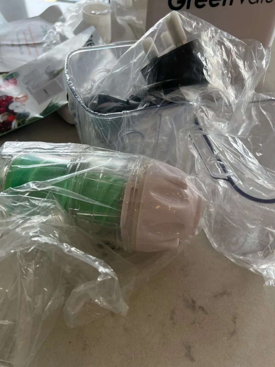 Green Valu Top Quality Juicer - Image 4