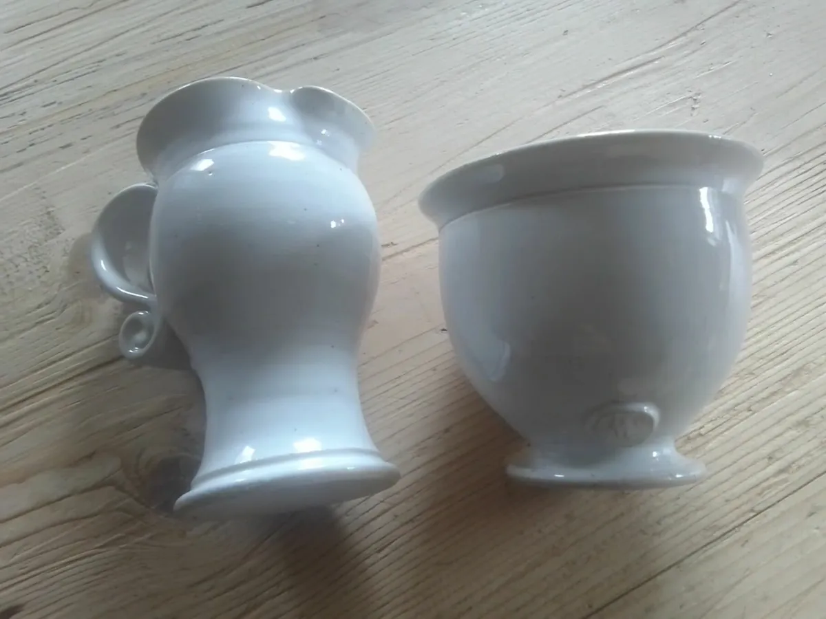 WHITE GLAZED POTTERY MILK & SUGAR BOWL NEW - Image 1