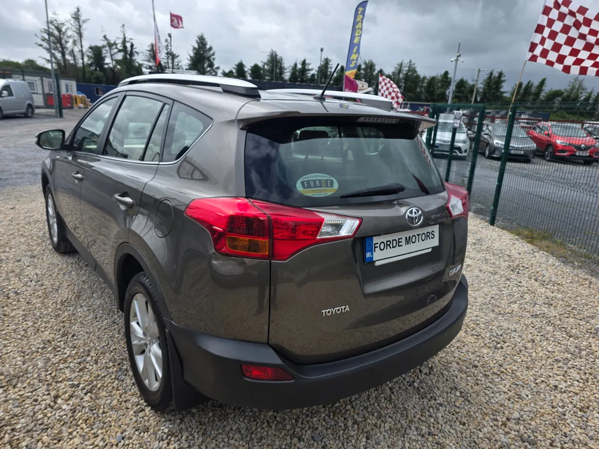 Toyota RAV-4 2015 - Image 3