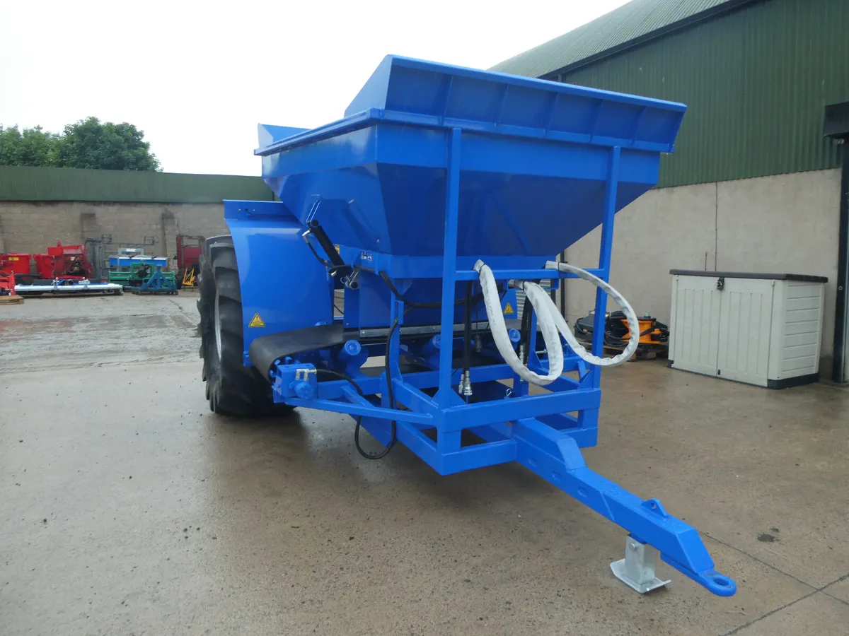 Stone Carts on Oversize Wheels - Image 3