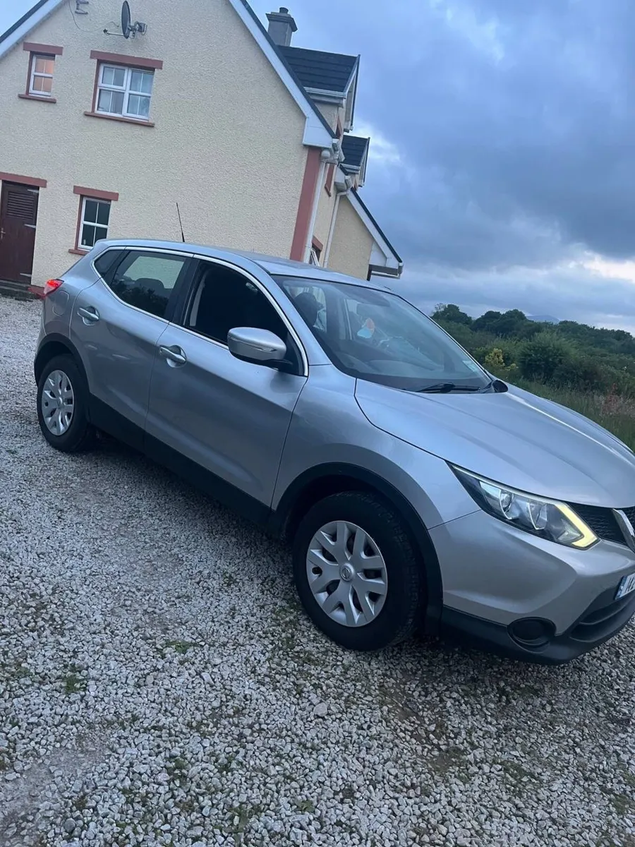 Nissan Qashqai low mileage - Image 2