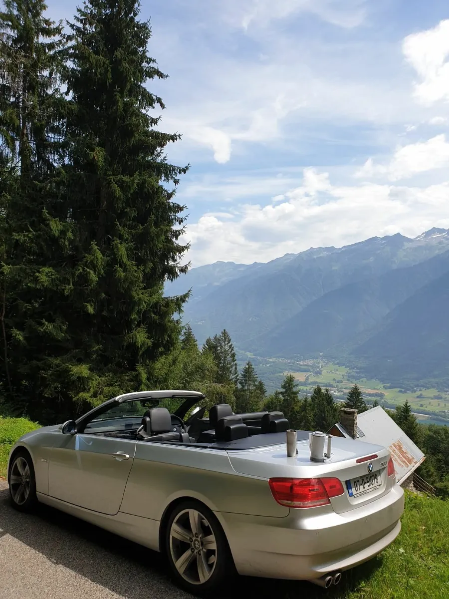 BMW 3-Series Convertible - Image 2