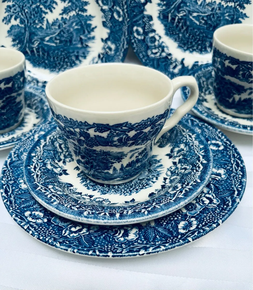 Blue and white teaset - Image 3
