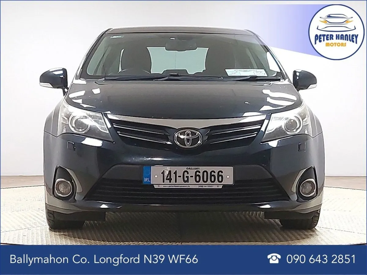 Toyota Avensis D-4d 125 (2.0) Terra Saloon - Image 3