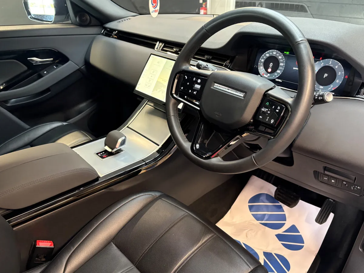 2024  Range Rover Evoque R Dynamic 1.5 Phev - Image 3