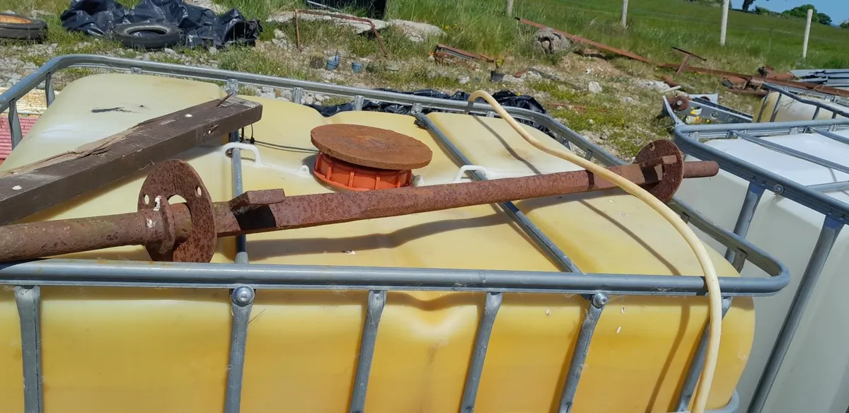 Pony trap axel. - Image 1