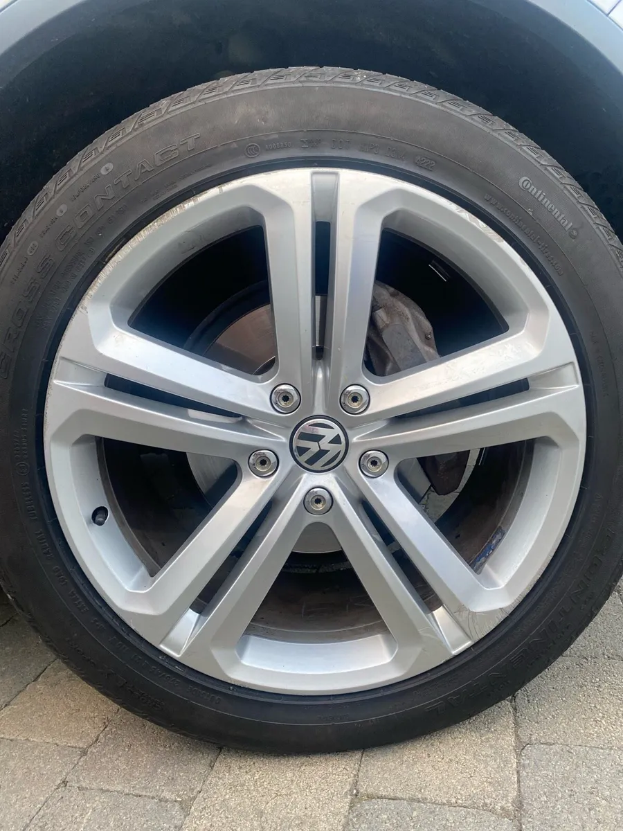 21 inch Touareg R line alloys - Image 4