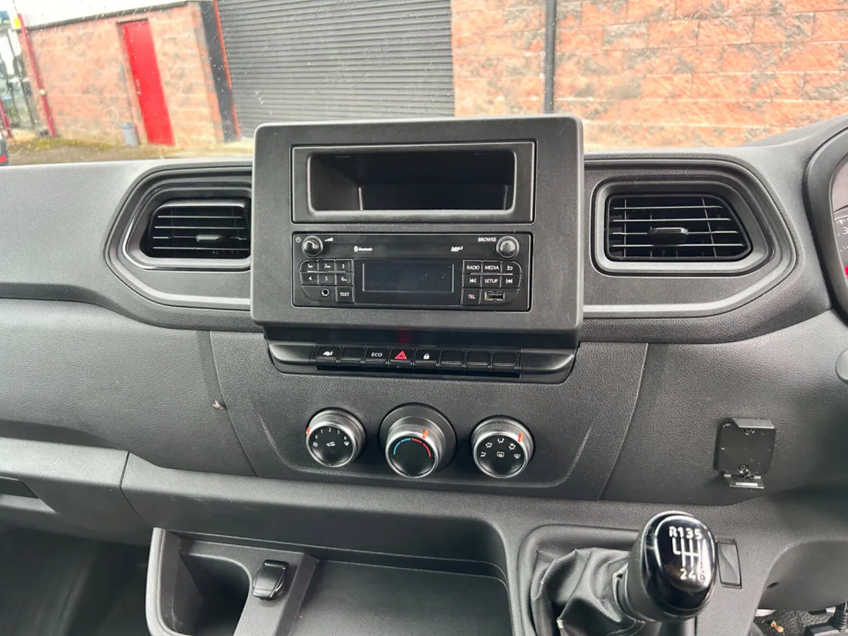 Renault Master 2020 - Image 3