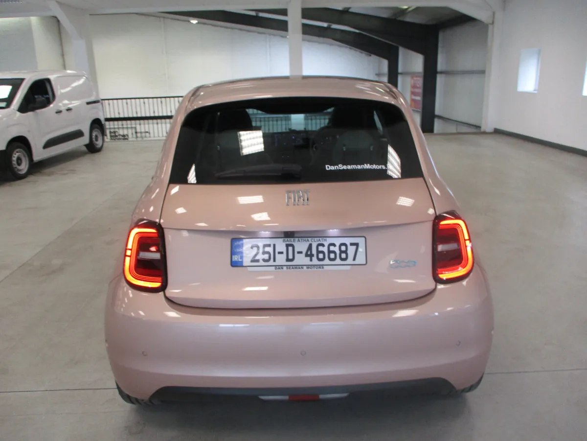 FIAT 500 E LA PRIMA BY BOCHELLI 2025 - Image 3