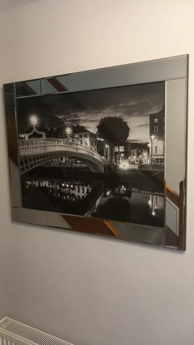 Ha'penny bridge picture - Image 1