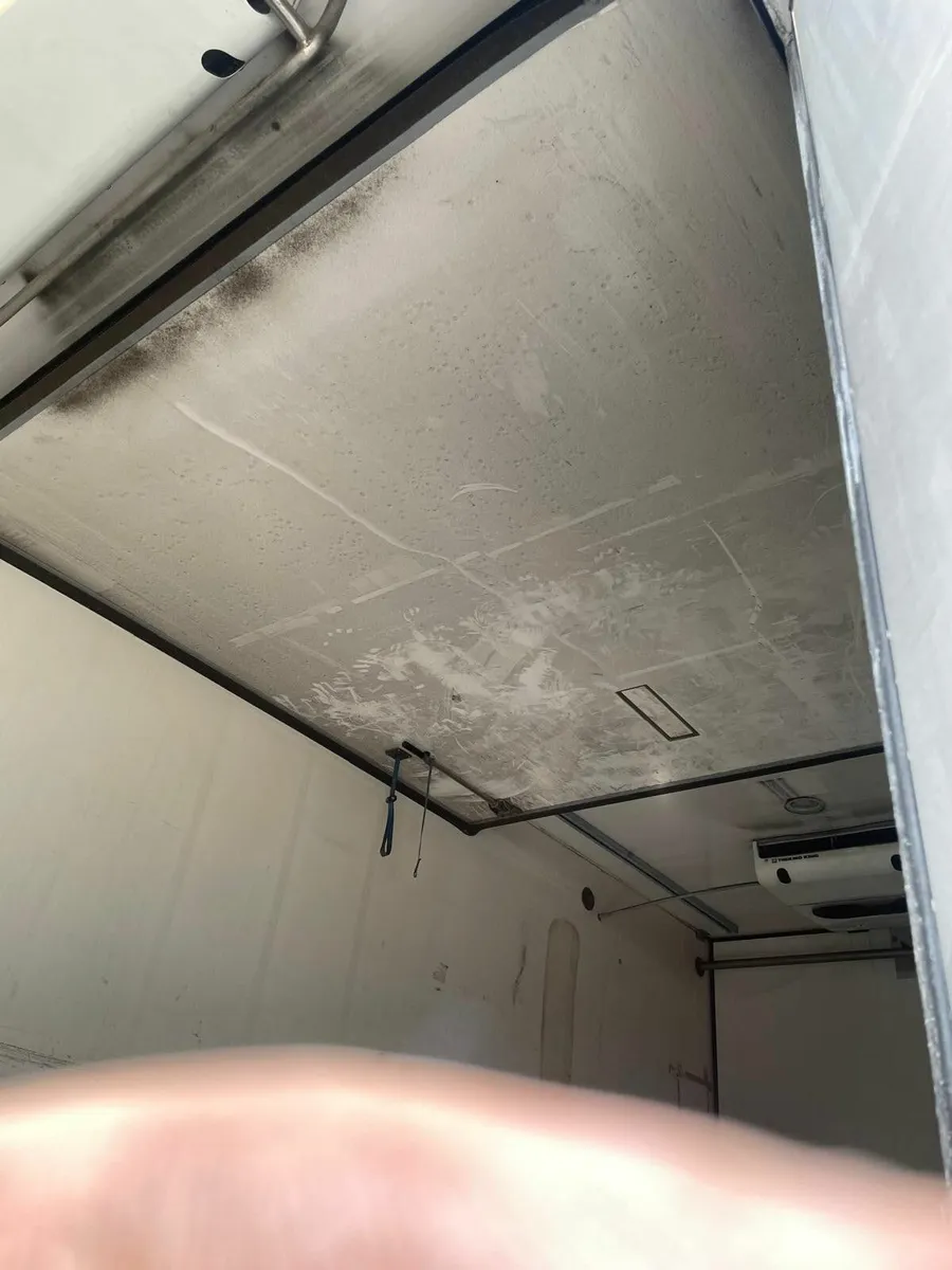 20 foot fridge body - Image 2