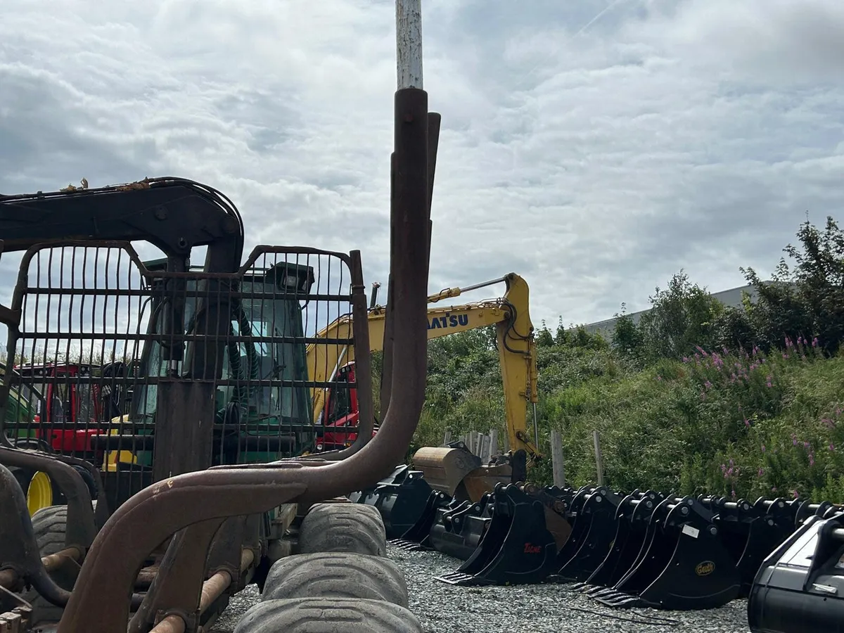 Timberjack 1110 C - Image 2