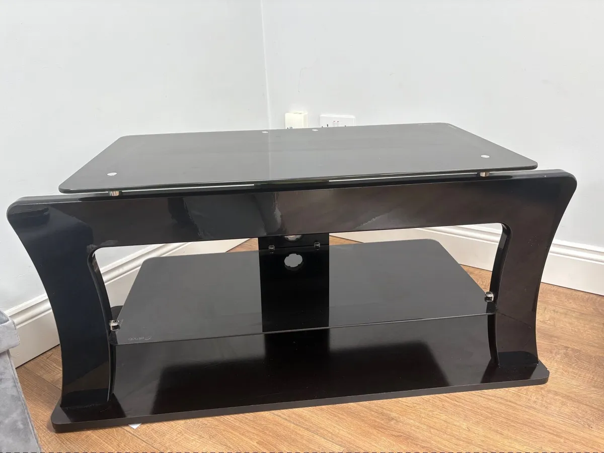Tv Stand - Image 1