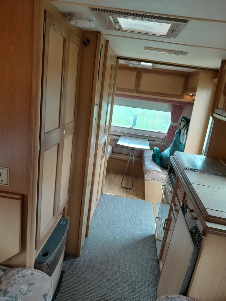 2002 SWIFT CHALLENGER 5 BERTH 17FT - Image 2