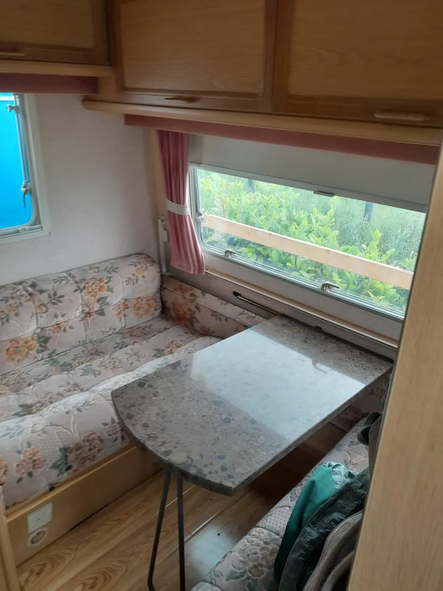 2002 SWIFT CHALLENGER 5 BERTH 17FT - Image 3