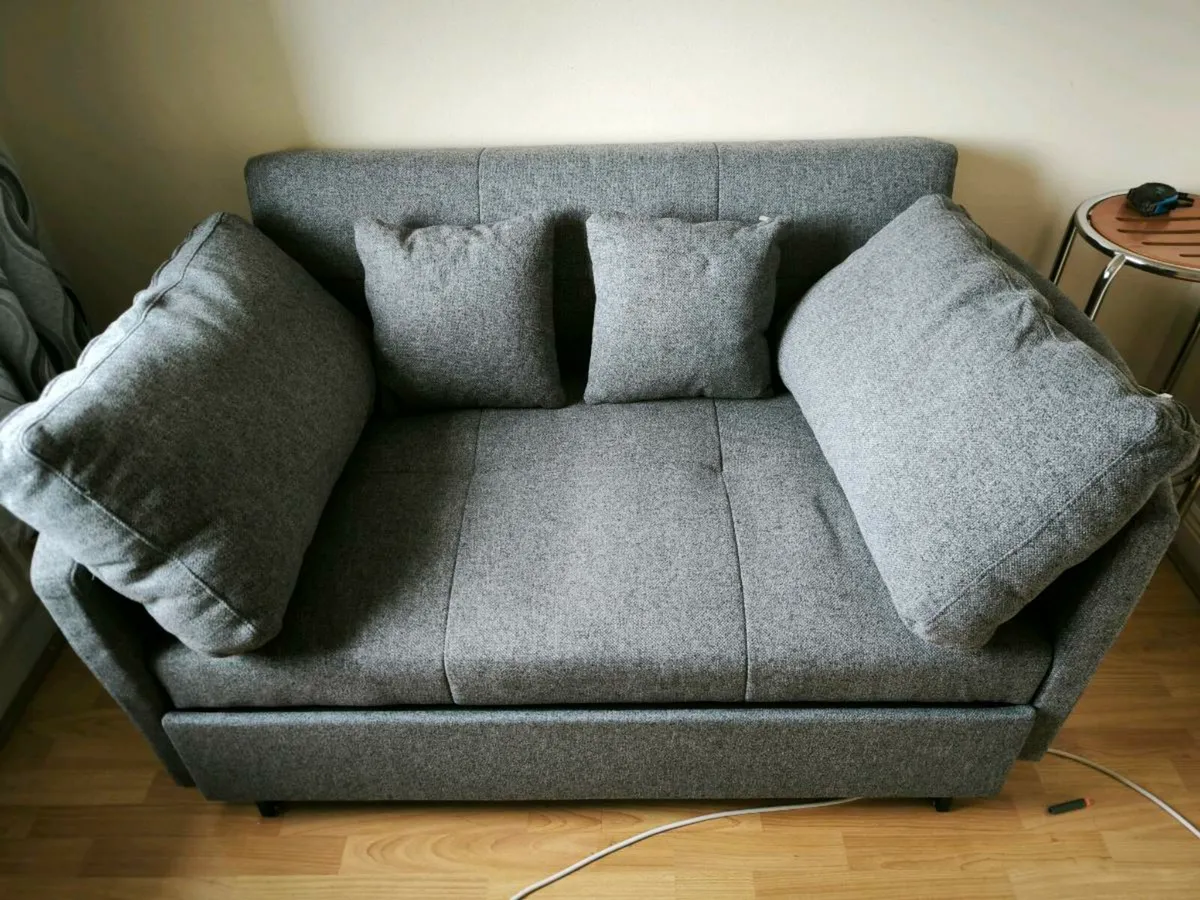 2 seater couch - Image 2