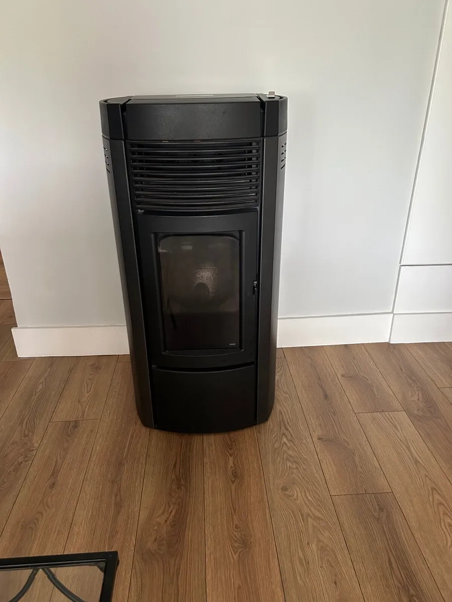 MCZ Wood Pellet Stove - Image 1