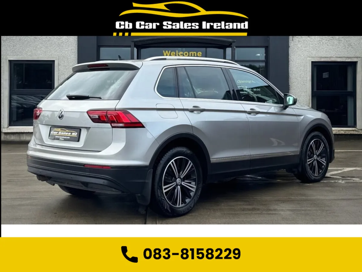 Volkswagen Tiguan 2.0 TDI SE Navigation SUV 5dr Di - Image 3