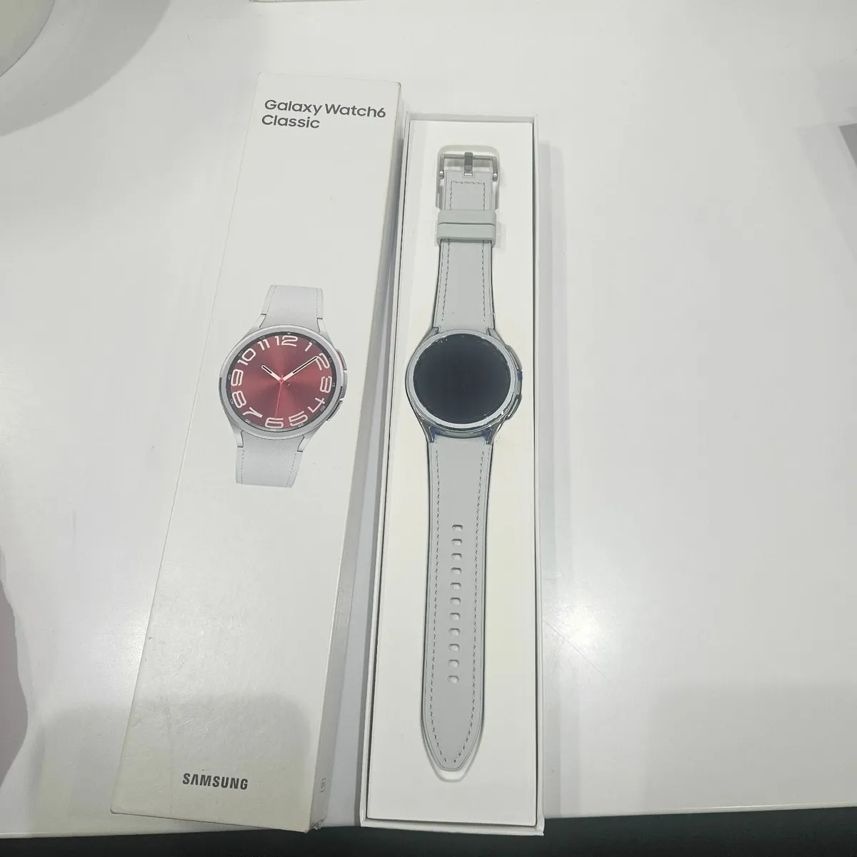Samsung Galaxy 6 - Image 2