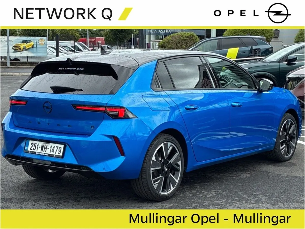 Opel Astra GS 5Dr EV 54kwh Auto With Launch Pack - Image 4