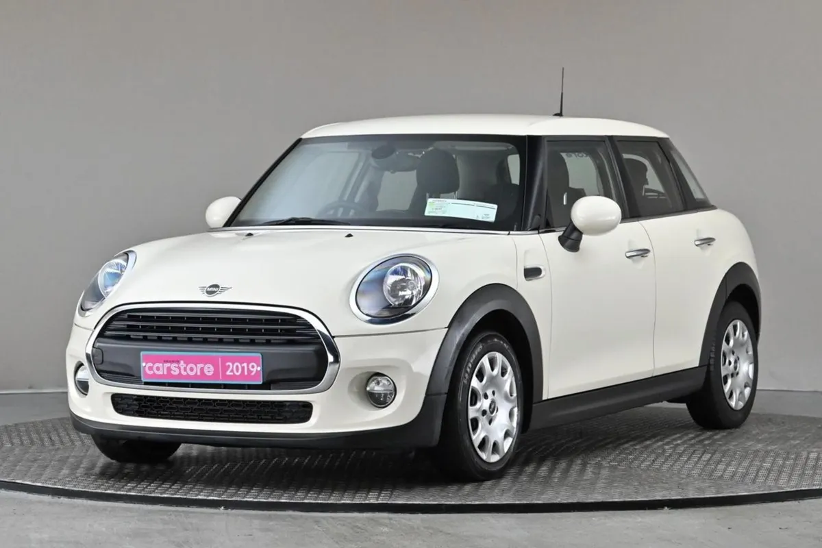 MINI One Classic Cla4 6spd 5DR - Image 3