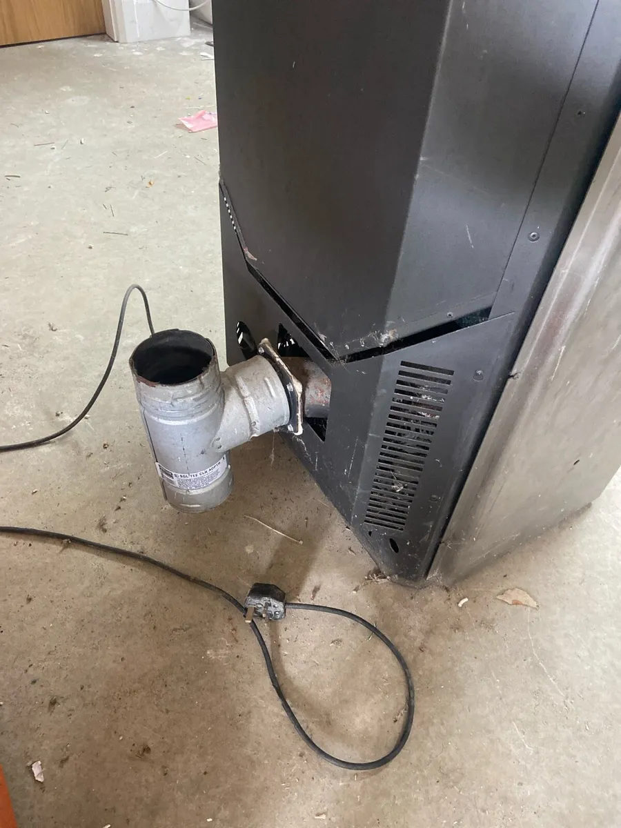 Enviro Evolution Pellet Stove - Image 4