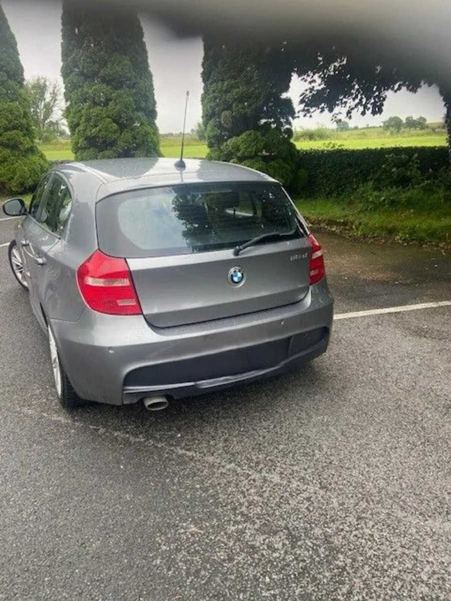 BMW 1-Series 2010 - Image 2