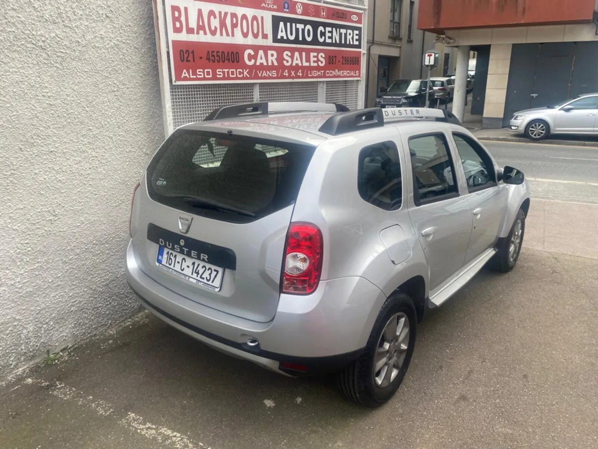 Dacia Duster SIGNATURE 1.5 DCI 110 4X 4DR - Image 2