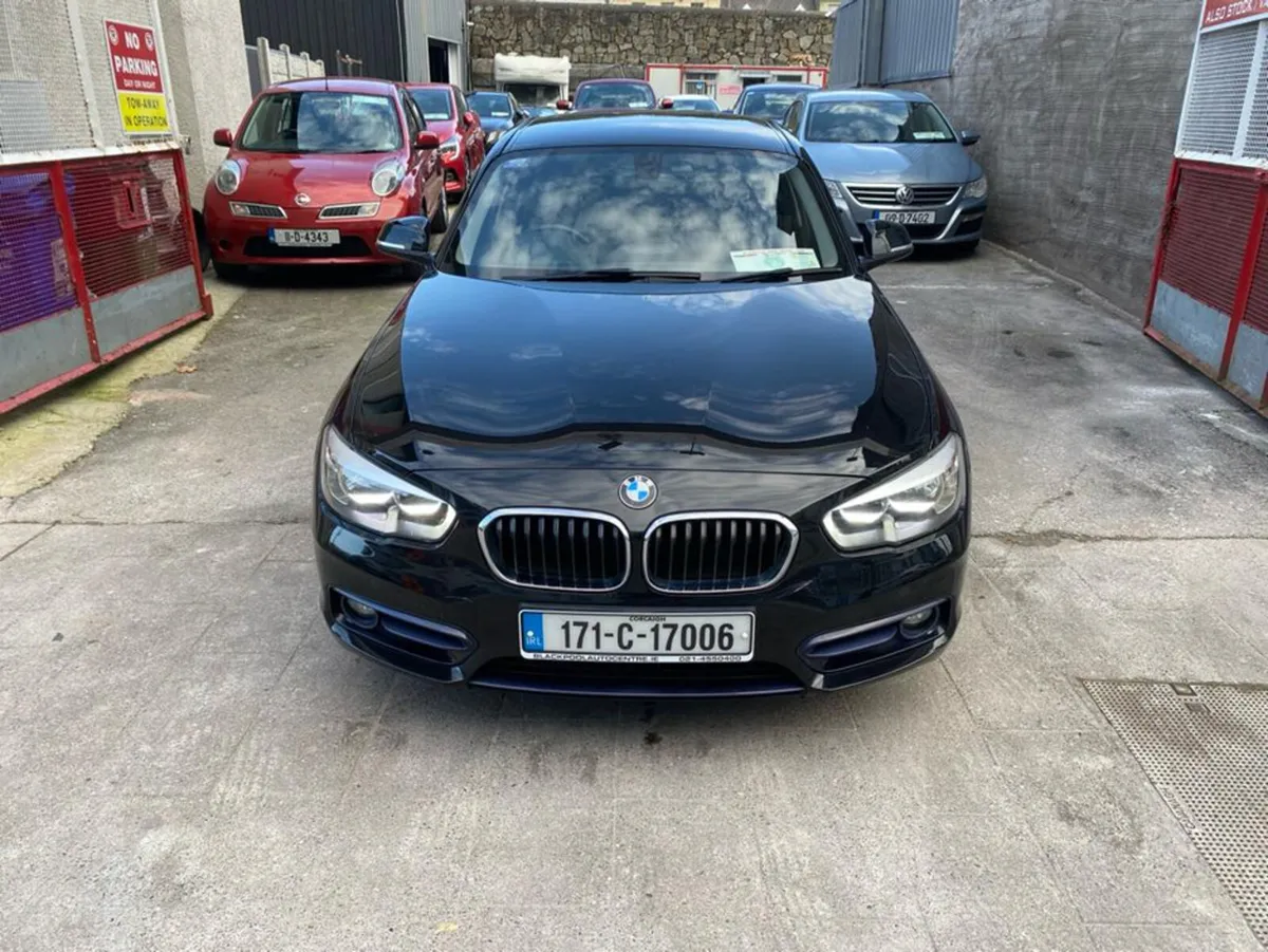 BMW 1-Series D SPORT 5DR - Image 2