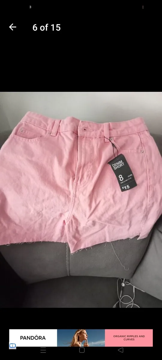 Ladies new pink denim shorts size 8 - Image 1