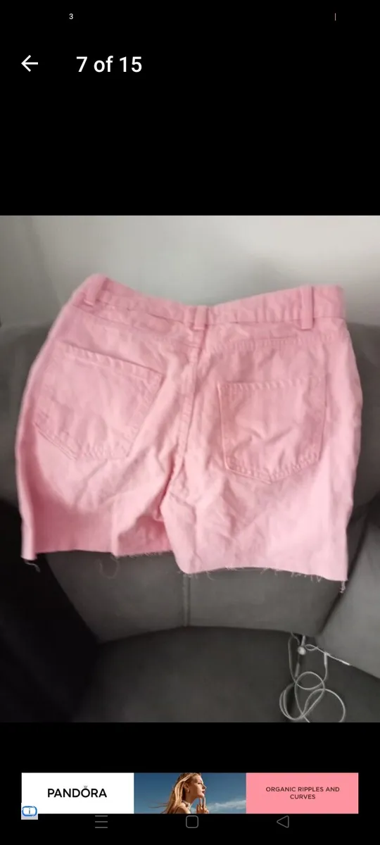 Ladies new pink denim shorts size 8 - Image 2
