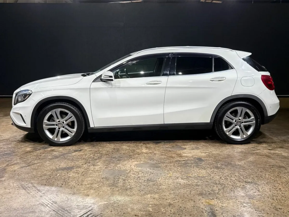 Mercedes-Benz GLA 1.6 AUTOMATIC - HALF LEATHER - L - Image 4