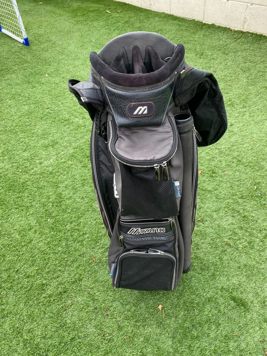 golf  bag - Image 1
