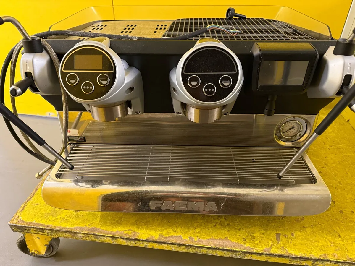 Commercial coffee machine / Grinder - Image 3