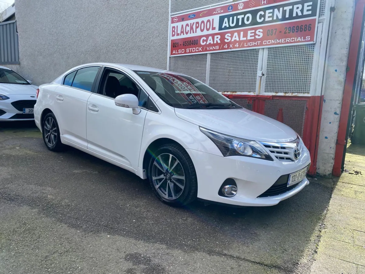Toyota Avensis ICON D-CAT 4DR AUTO 2.2 - Image 3