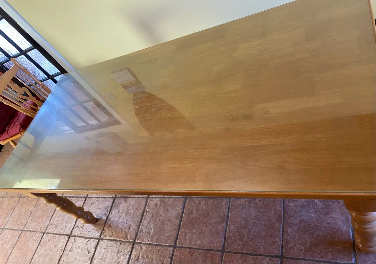 Kitchen Table - Image 2