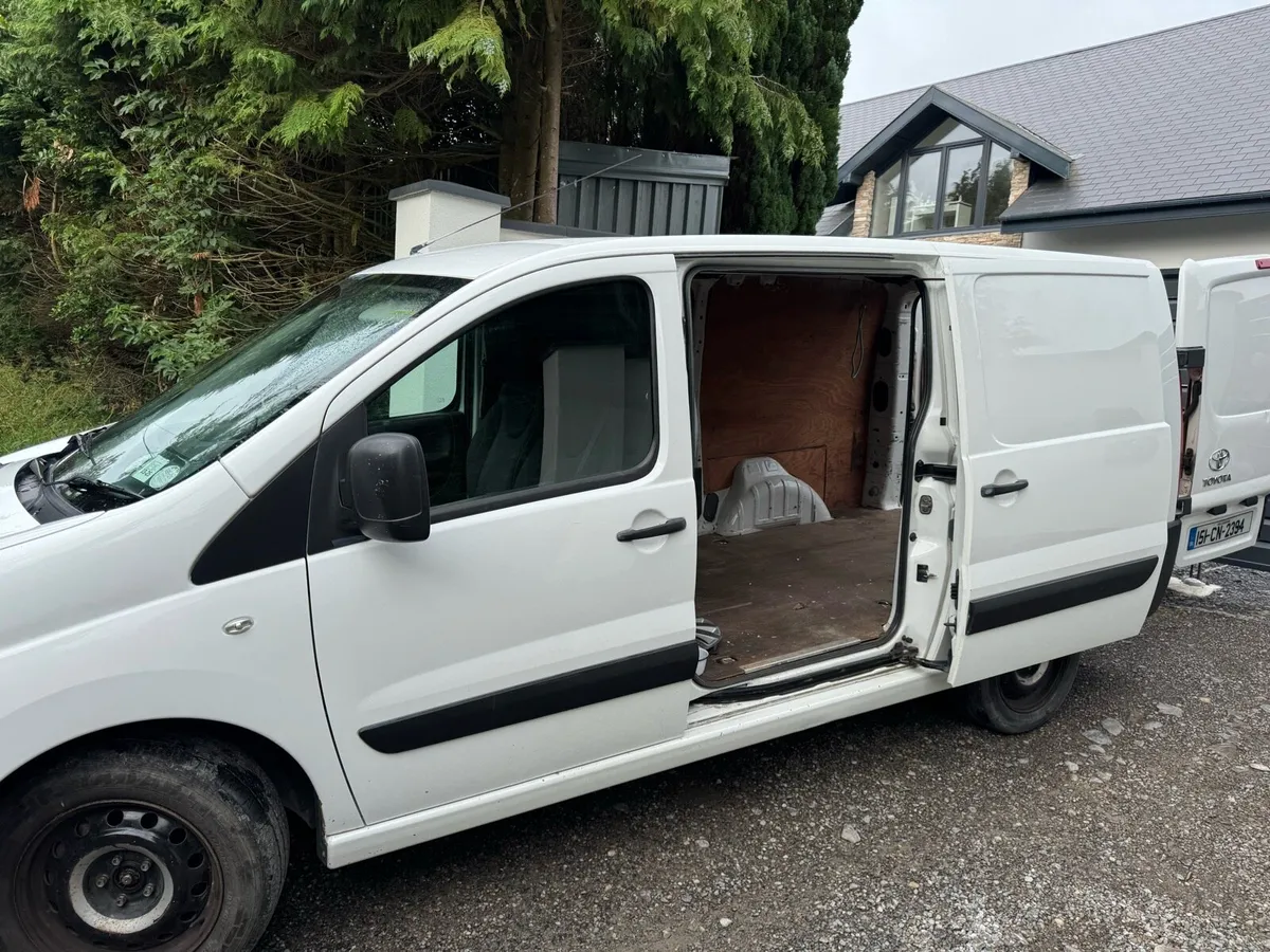 2015 TOYOTA PROACE - Image 4