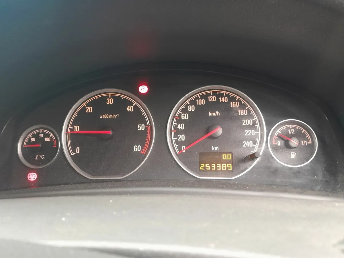 Opel Vectra 2007 - Image 3