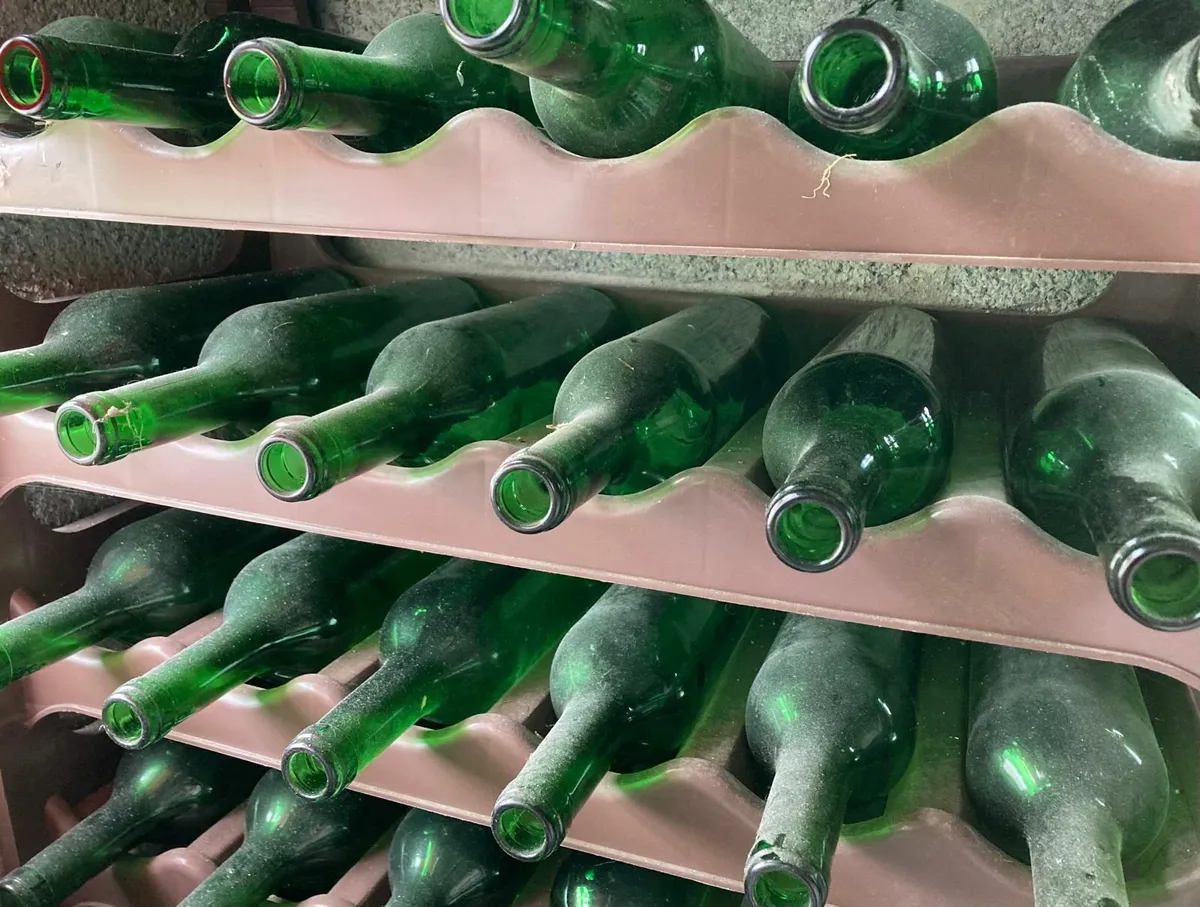 Stackable Rack Plastic 10 Pieces - 60 Bottles - Image 1