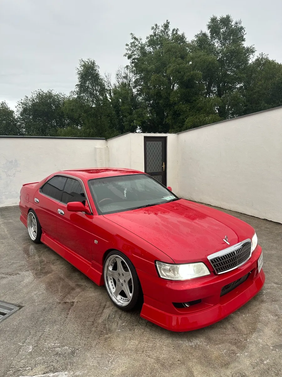 1999 Nissan Laurel C35 Medalist - Image 1