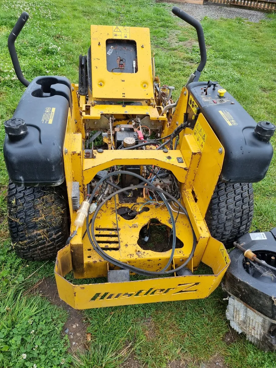 Hustler zero turn ride on mower read add - Image 1
