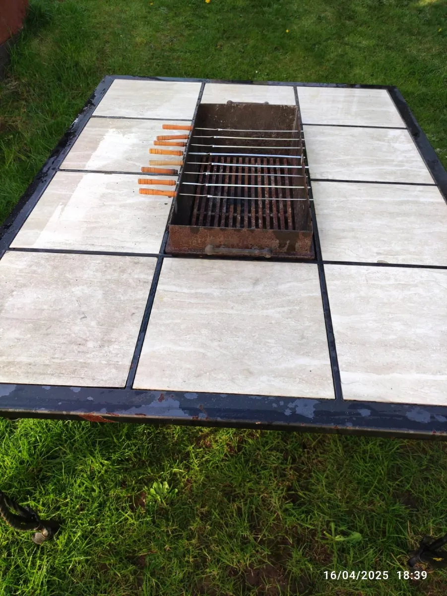 Outdoor BBQ - Image 1