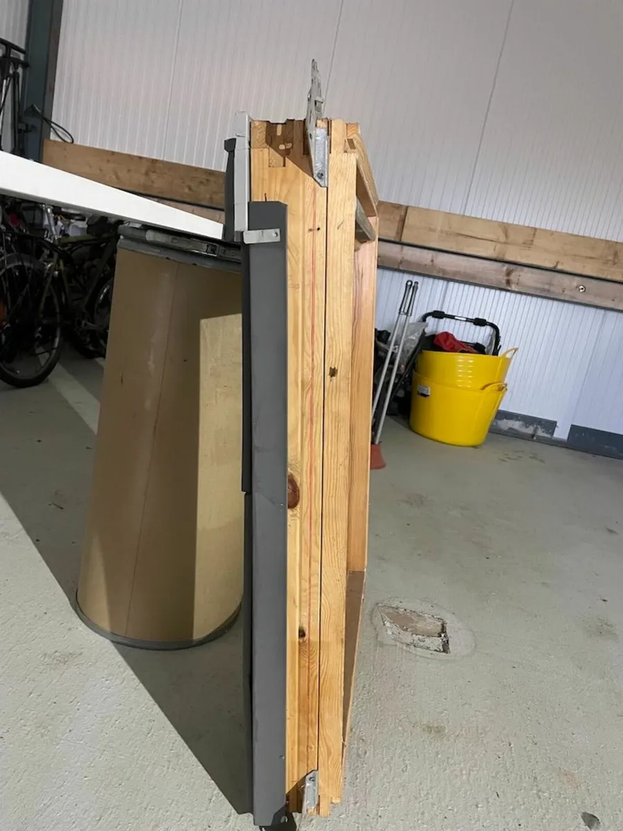 3 X Velux Windows - Image 4