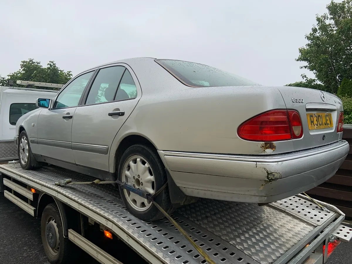 1997 e300td - Image 2