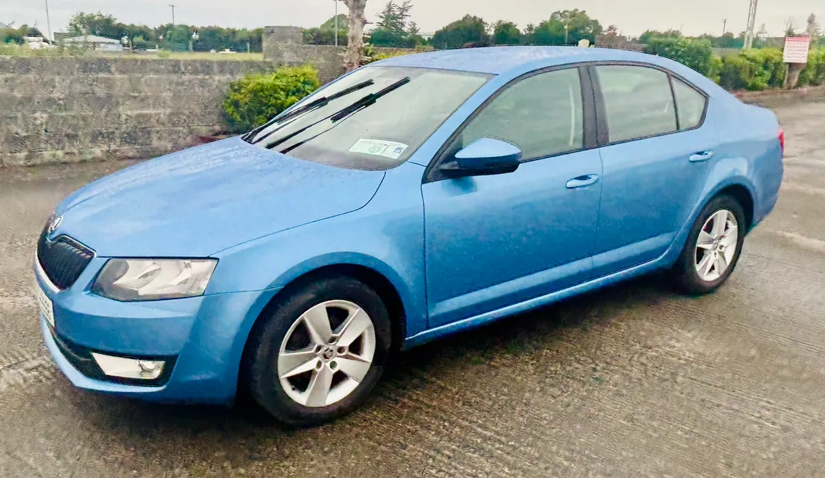 2016 SKODA OCTAVIA DIESEL IMMACULATE - Image 3